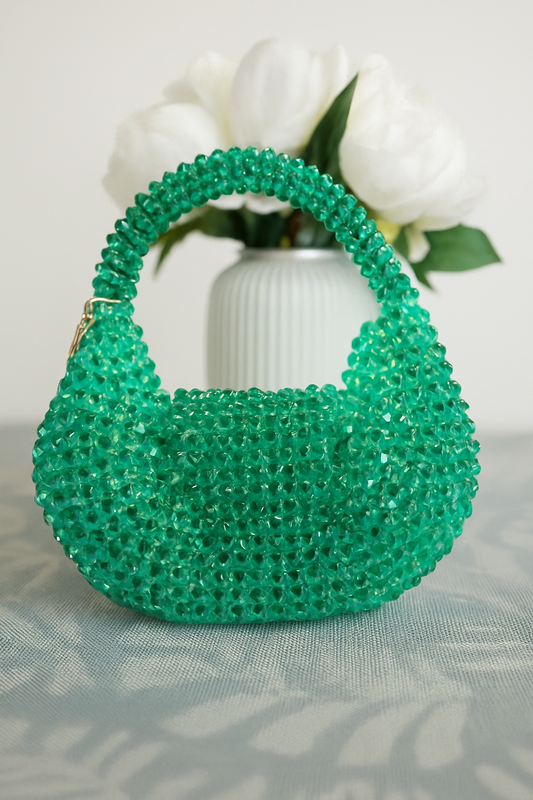 Sac perlé artisanal “Émeraude” – Pièce unique